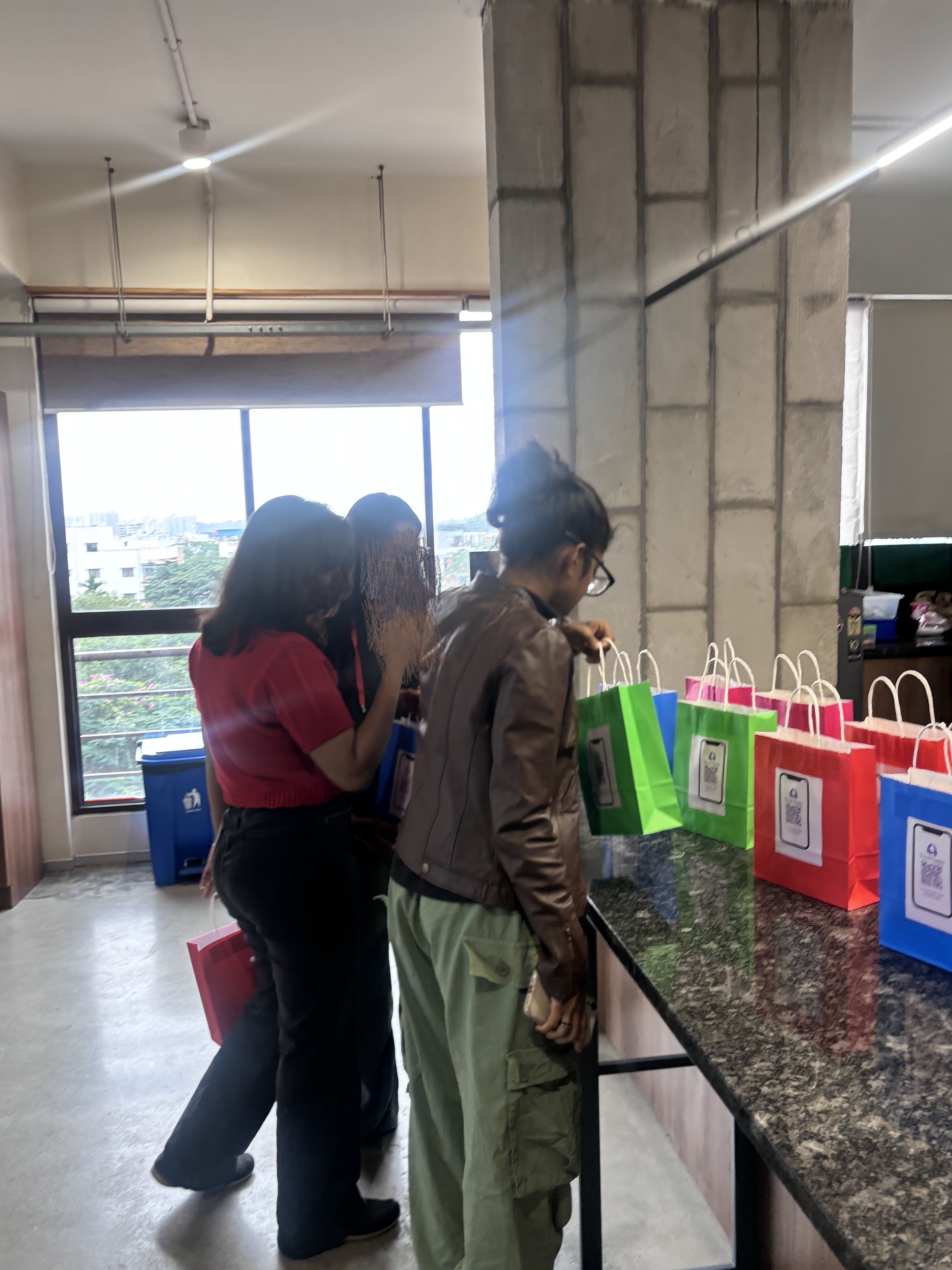 💕 From 6 Women to 16: A Day I Won’t Forget - Image 3